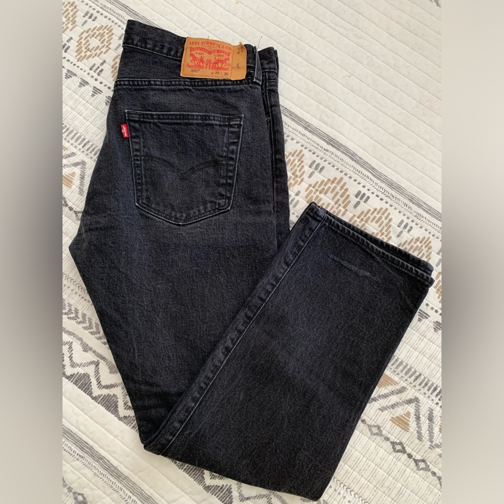 Levi’s Strauss & Co.  501 - 35W / 30L